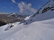 39 Saggiamo la neve e proviamo a tracciare sopra e sotto